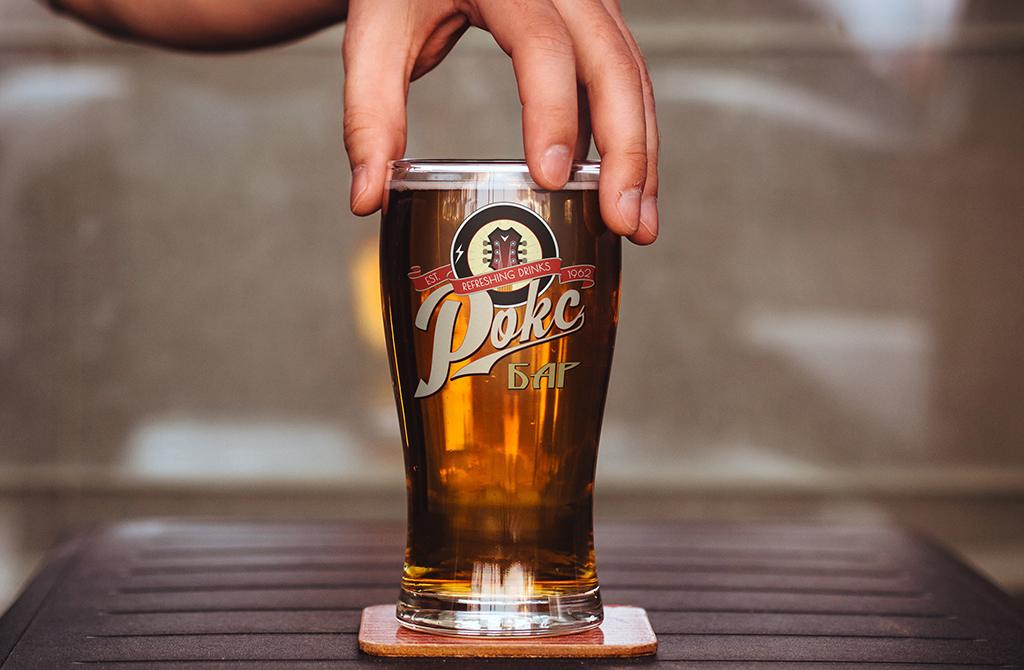 Mountain bar signage mock up on beer glass